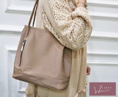 Laryz - Totebag AKC 05-6932