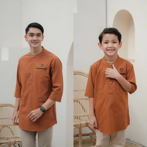 Khisna collection - Baju koko couplen ayah dan anak lengan 3per4 warna merah bata