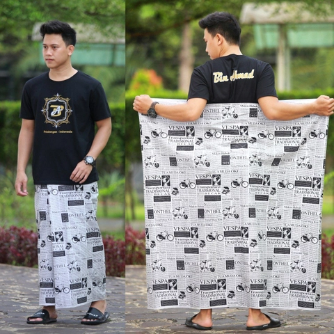 Kois Batik - Sarung batik dewasa motif tulisan putih