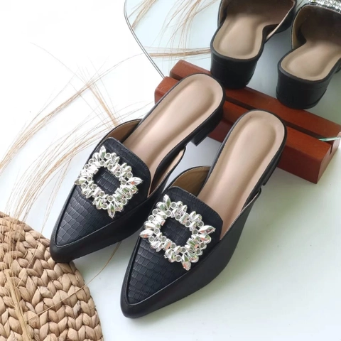 LUXIA - Sandal Selop Hels Wanita 3 Cm Diana-01