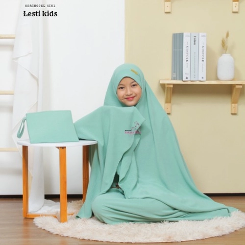 EVM Stockist - Sakura Baru - Mukena Crinkle Anak Lesti 3in1
