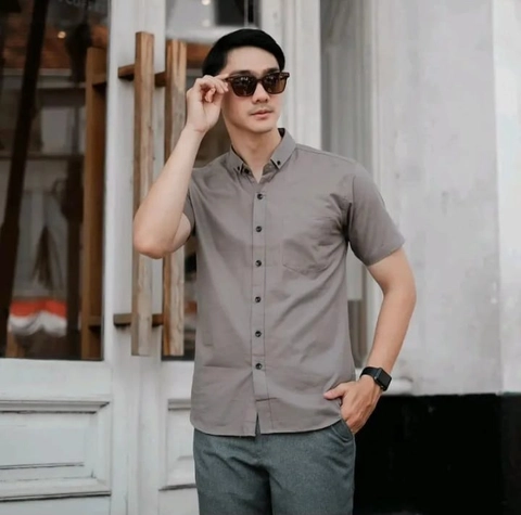 MR DEE - Kemeja lengan pendek pria Grey