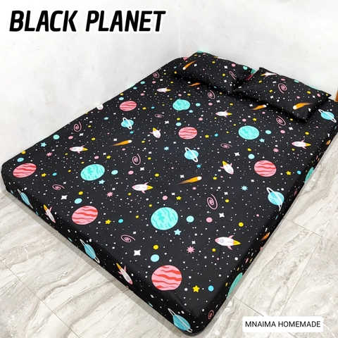 MNAIMA - Sprei Homemade Black Planet