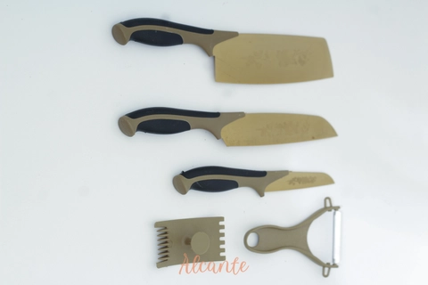 Alcante - Knife Set Gold Isi 5 in 1