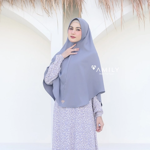 AMILY HIJAB - Ozzy Bergo