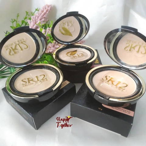 Bedak Daily Cover SR12 Bedak Ringan Plus Foundation dan SPF Cocok untuk Kulit Berjerawat Bedak Padat