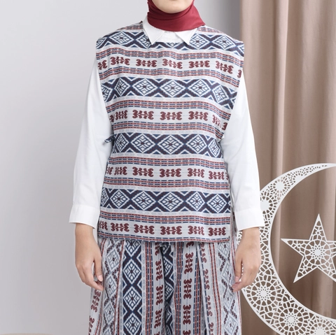 Zanera One Set Free Hijab Motif (Free Hijab Motif)