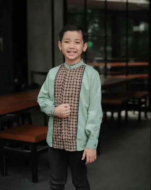 Khisna collection - Koko anak motif batik tengah terbaru