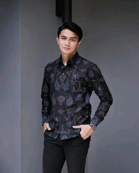 Khisna collection - Atasan Batik Pria Kemeja Kekinian casual terbaru motif pedro