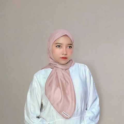 Loverhydar - Hijab Segi Empat Paris Premium Roserhy